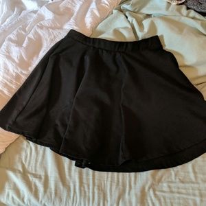 Black skater skirt